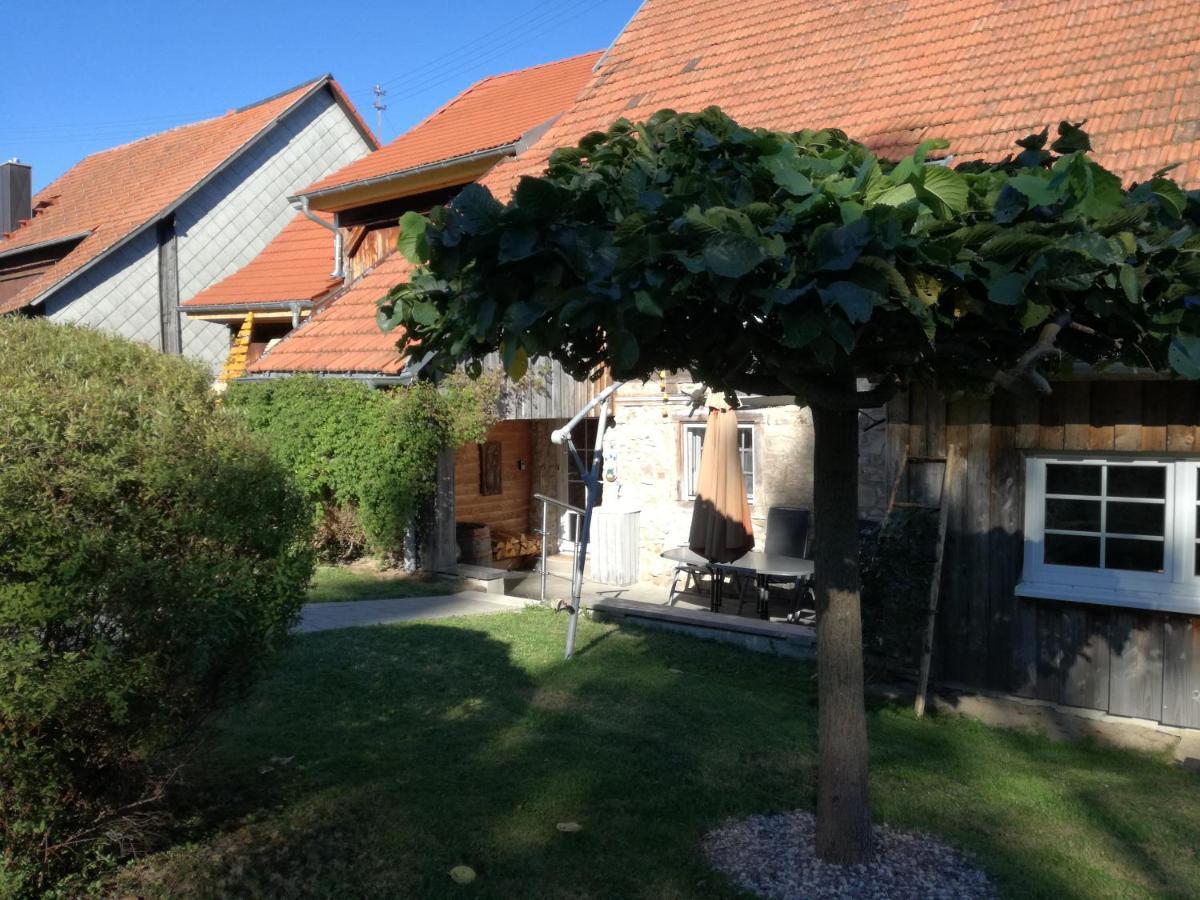 Familien Ferienwohnung Linder กราเฟินเฮาเซน ภายนอก รูปภาพ