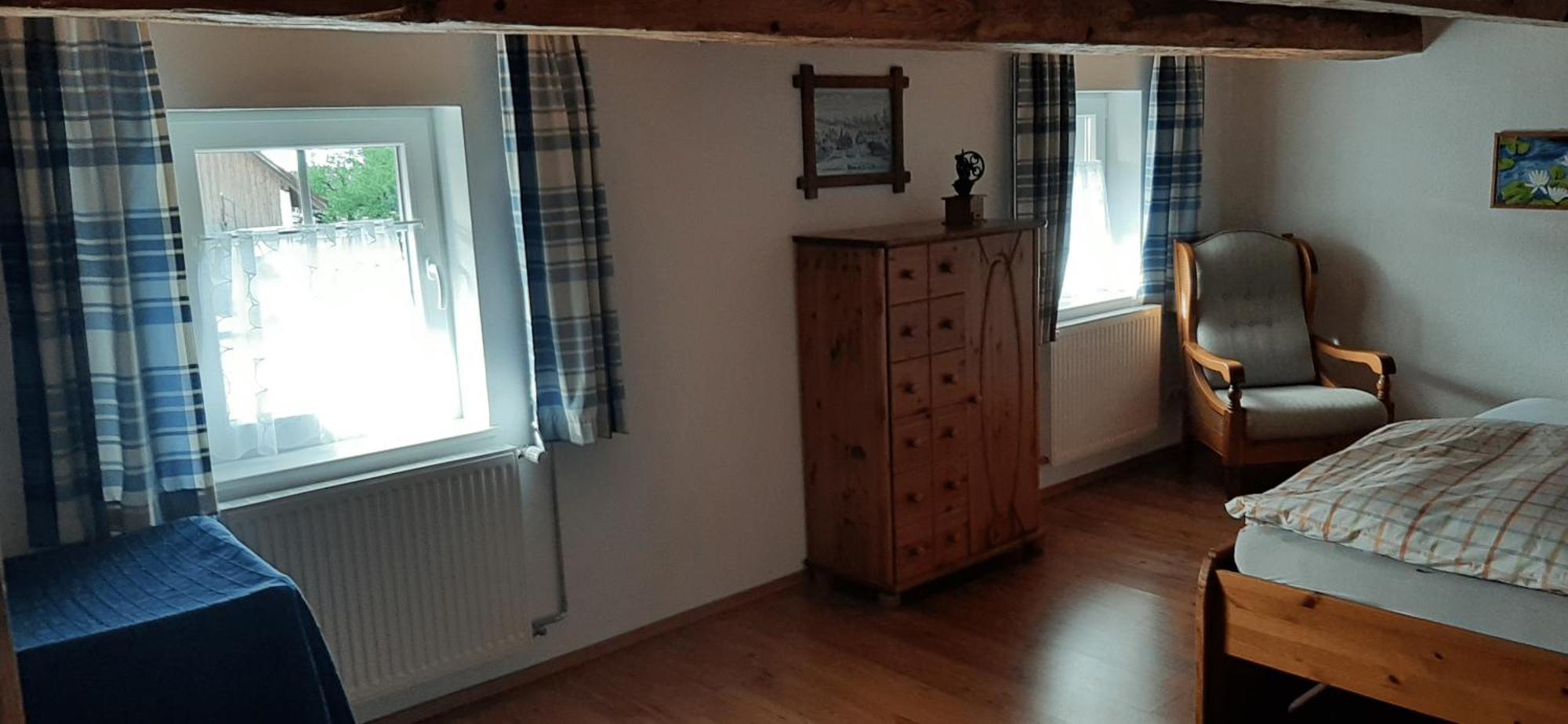 Familien Ferienwohnung Linder กราเฟินเฮาเซน ภายนอก รูปภาพ